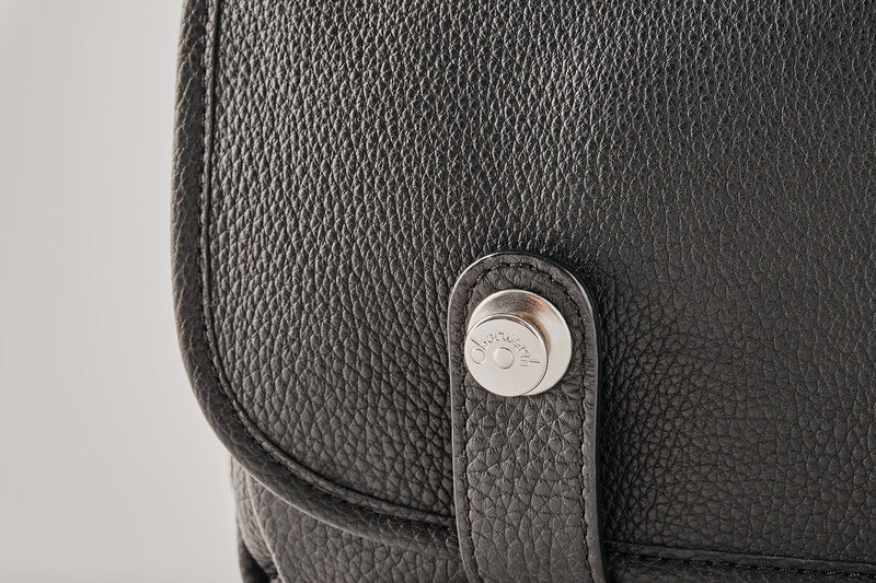 Oberwerth George Leather Camera Bag (Black)