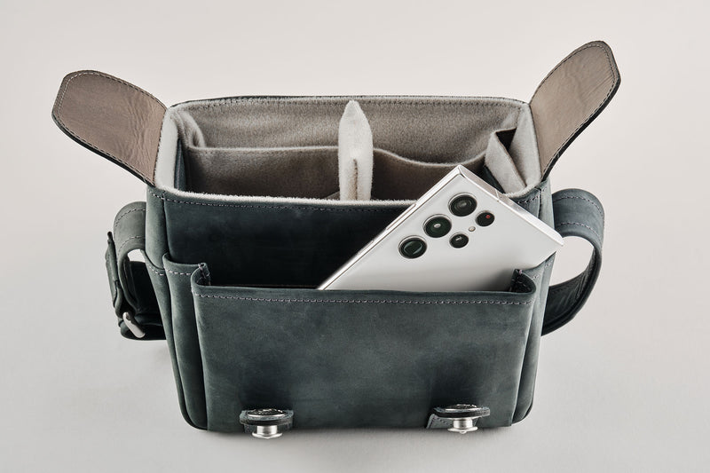 The Q Bag® - Leica Q3 bag made of water-repellent leather